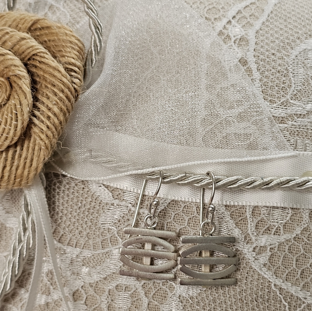 Heather Murray 925 Silver Garden Gate Earrings - Picture 3 of 11
